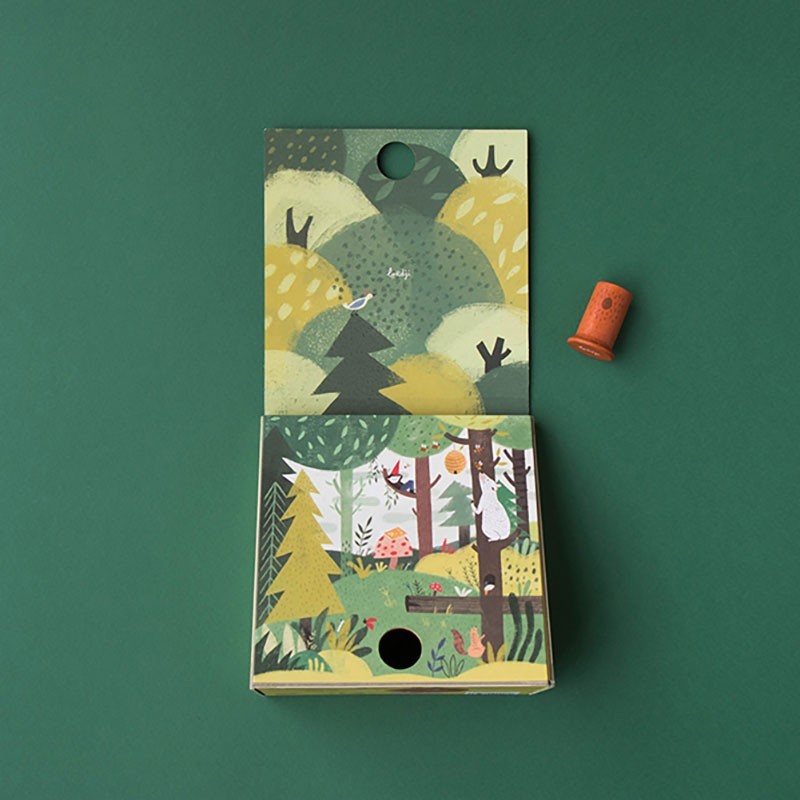 mini-monde en bois, jeu symbolique